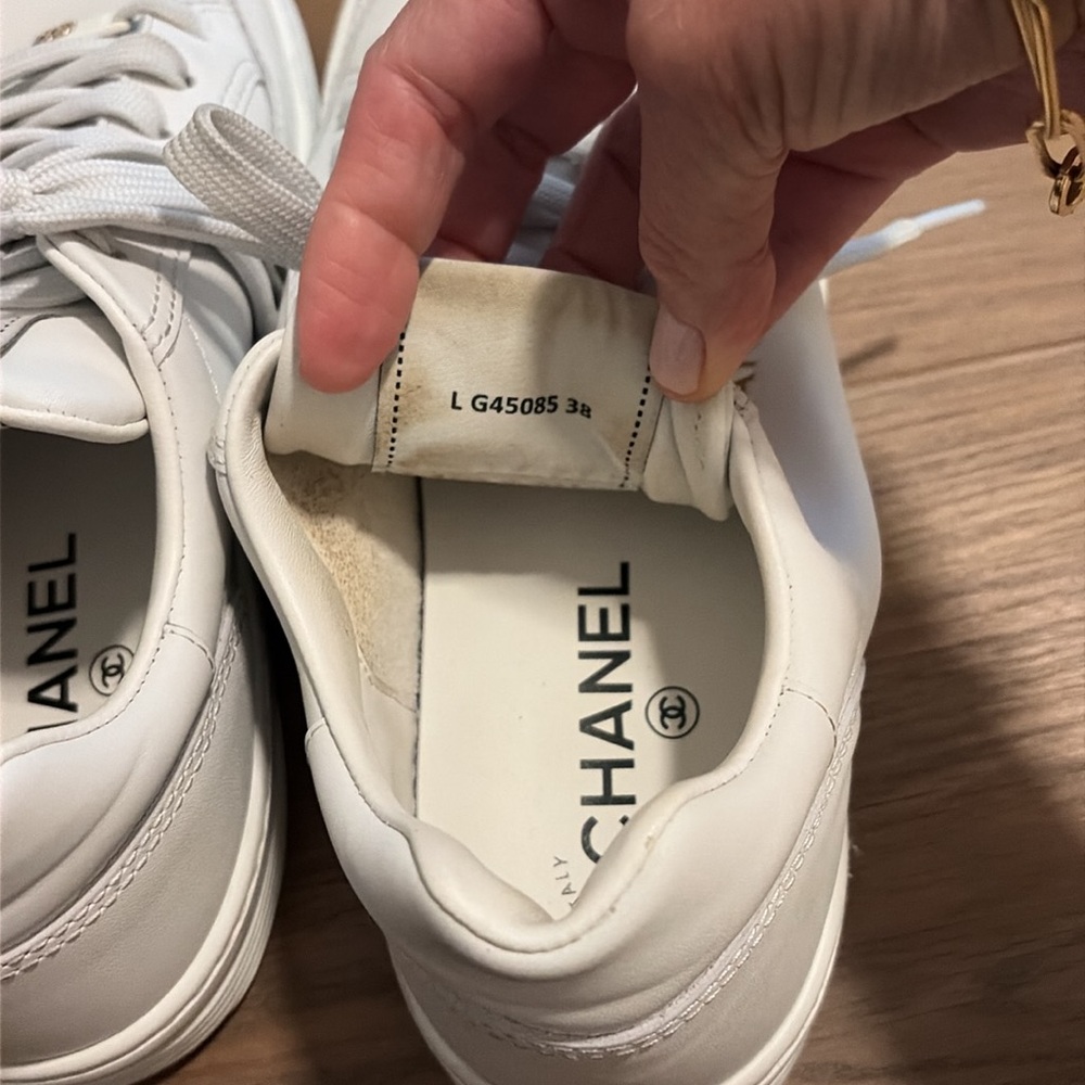 CHANEL White Leather Low-Top Sneakers - Women's - Picture 6 of 8